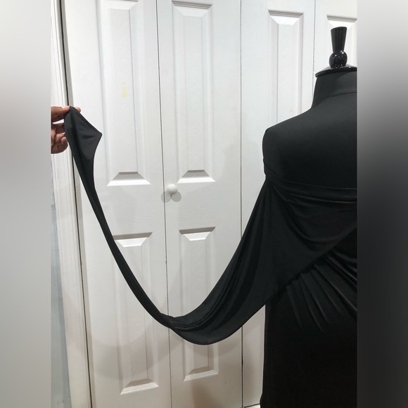 Express Black Backless Dress - Picture 14 of 16